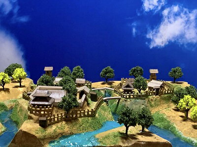 [完成品] 越後・琵琶島城（新潟県柏崎市）日本の城　お城のジオラマ模型　プラモデル　城郭模型