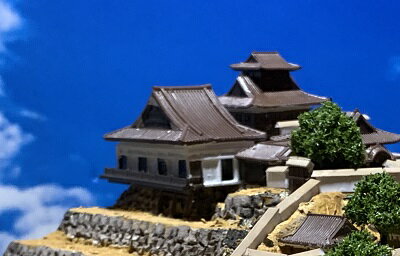 ■034七尾城・石川県 城コレ　ケース付き　 日本の城　お城のジオラマ模型　プラモデル　インテリア、雑貨、プレゼント、置物、お祝い、おみやげ、和風、飾り、リビング、玄関、オブジェ、おしゃれ、コレクション、ミニチュア、小物