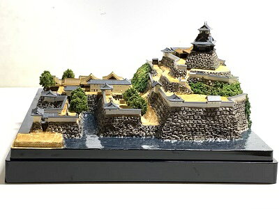 [完成品] 丸岡城（福井県坂井郡丸岡町霞町）ケース付き　ミニサイズ　日本100名城 ...