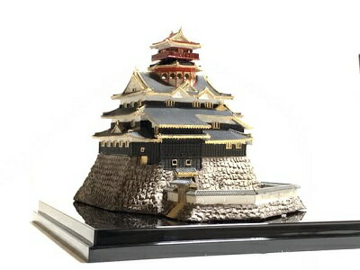Castle - [完成品]　安土城 天守1/350 日本の名城 　（滋賀県安土町）　ケース付き　お城　模型　ジオラマ　童友社 プラモデル 模型