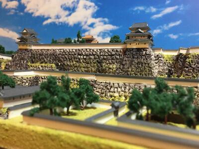 [完成品］明石城(兵庫県明石市）　ケース付き　ミニサイズ　日本100名城　日本の城　お城　ジオラマ　模型　プラモデル　城郭模型