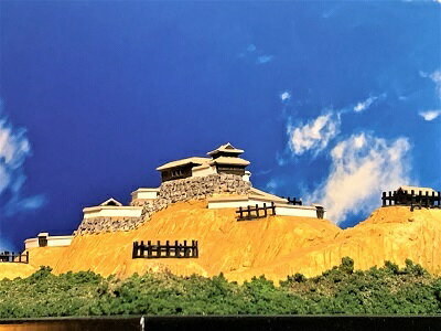 [完成品］近江　星ケ崎城　ケース付き　ミニサイズ　推定復元　日本の城　お城　ジオラマ　模型　プラモデル　城郭模型