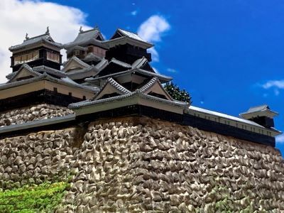 [完成品] 熊本城（熊本市本丸町）　ケース付き　ミニサイズ　加藤清正　日本の城　日本100名城　お城　ジオラマ　模型　プラモデル　城郭模型