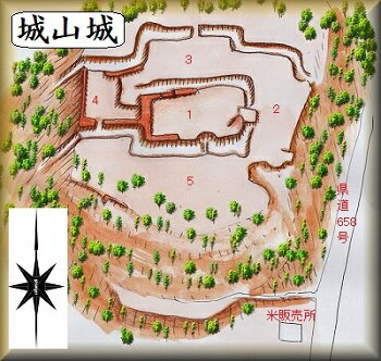 [完成品] 　城山城（津市久居戸木町）日本の城　お城のジオラマ模型　プラモデル　城郭模型