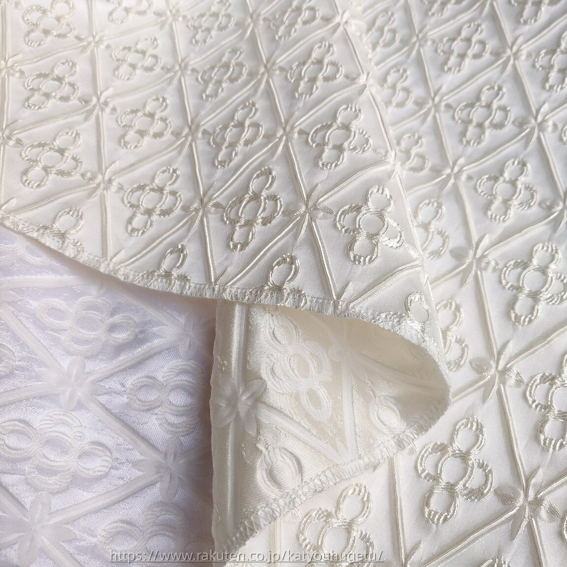 【時間限定10%OFFク一ポン】送料無料 140cm幅 長さ95cm+95cm ジャカード生地 エンボス生地 生地 布 布地 ぬの きじ 色織り 肌理感 花柄 幾何柄 ブルー パープル アイボリー 黒 白 楽天海外通販