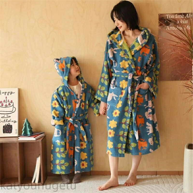 【時間限定10%OFFク一ポン】送料無料 バスローブ ガウン 綿100％ タオル生地 親子バスローブ フード付..