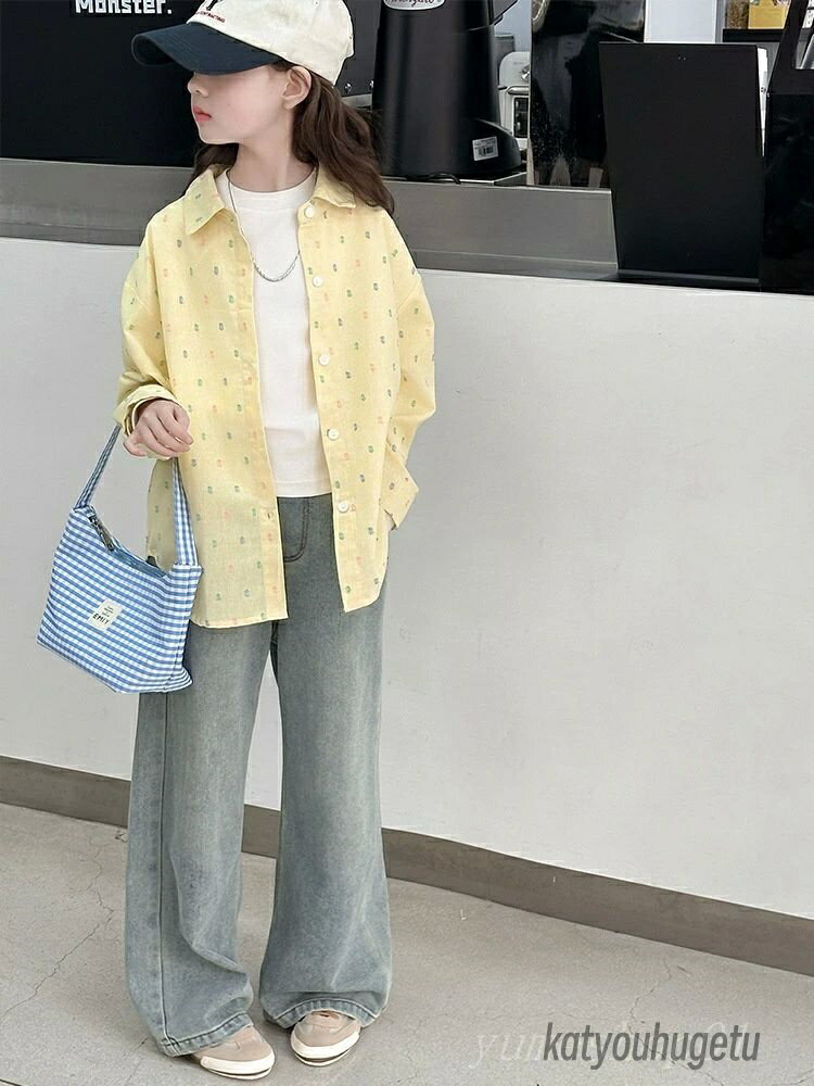 ガールズシャツ春秋モガール2025新型洋風プランク春服トレンド長袖百合シャツ春上着ブーム