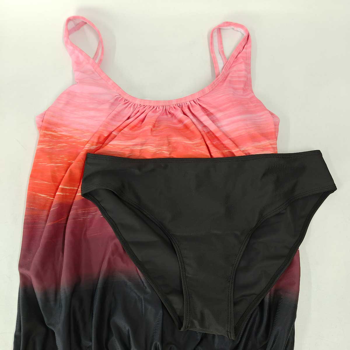 【中古・未使用品】ワンピース フィットネス 水着 インナーパンツ パッド付き 2XL ブラック オレンジ ピンク レディース