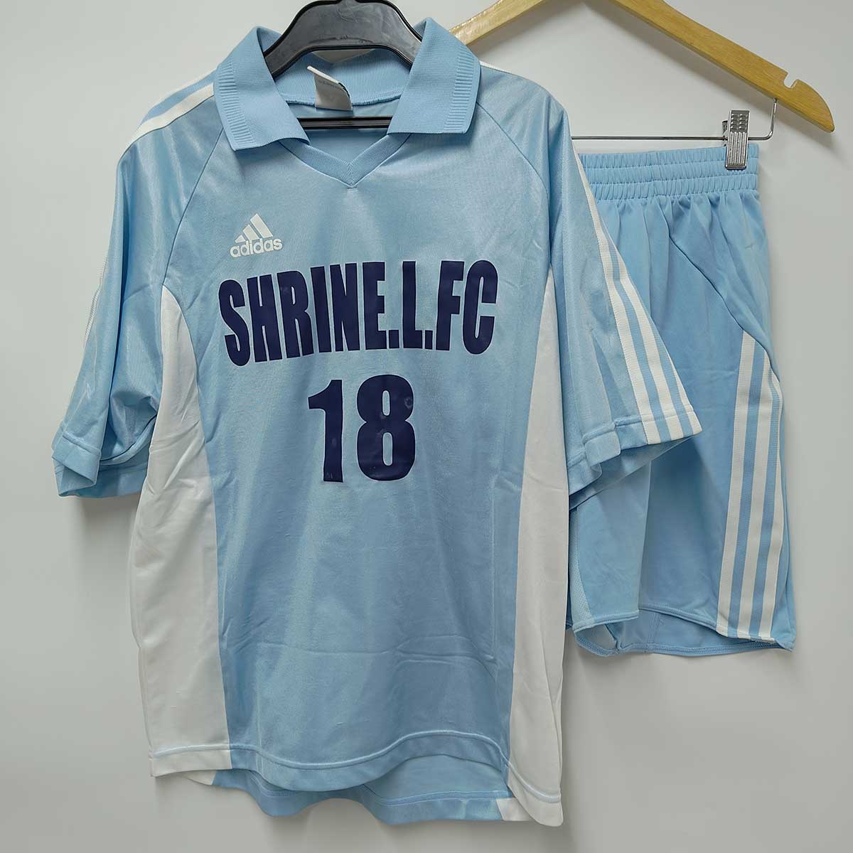 š[岼å] ǥ SHRINE.L.FC 饤 ˥ե #18 ҥå եåȥ ٵ M ADIDAS
