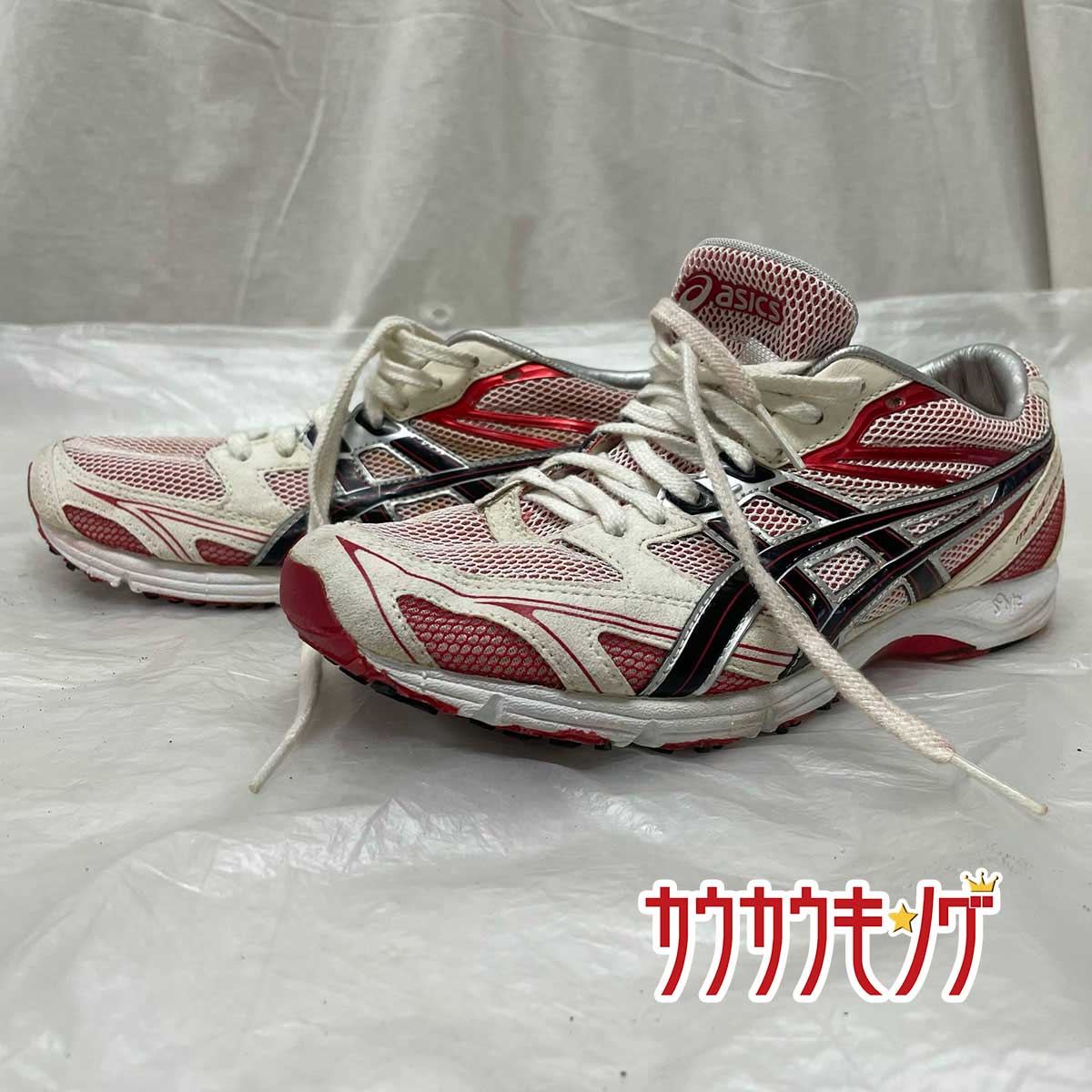 【中古】アシックス マジックエキデン ランニングシューズ 24cm ホワイト x レッド TMM441 asics