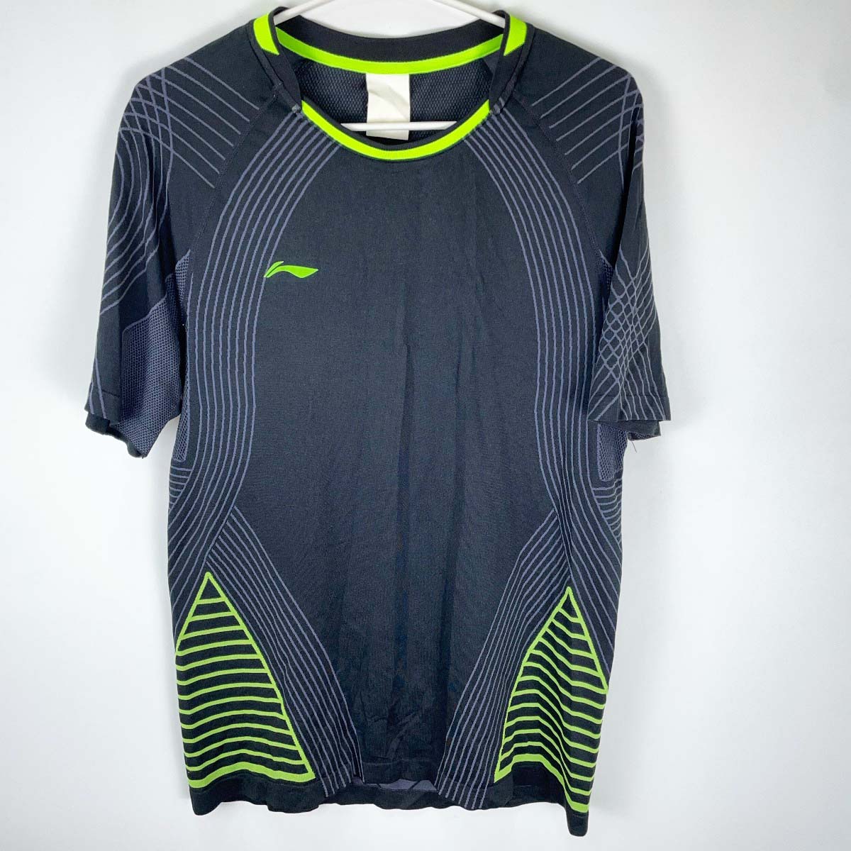 【中古】リーニン 半袖 ゲームシャツ AT DRY L ブラック/グリーン LI-NING バドミントンウェア