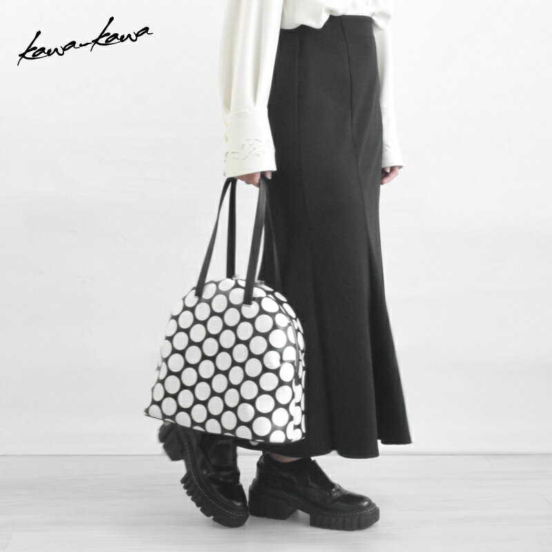 ［(WHBK)残りわずか］［Newリリース］【kawa-kawa公式】 トートバッグ ハンドバッグ レディース 軽量 ..
