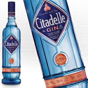 シタデル ジン 700ml 44度 正規品 Citadelle GIN シタデール ジン フェラン社 フランス産 kawahc 嬉しい お礼 御礼 ギフト プチギフトにオススメ ホワイトデー贈って喜ばれるプレゼント 洋酒