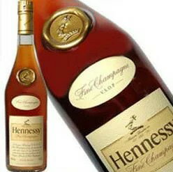 ヘネシー VSOP スリムボトル 700ml 40度 (Hennessy V.S.O.P Fine Champagne Coganc) ヘネシーvsop hennessy ブランデー コニャック kawahc