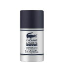 内容量 75ml 原産国 ドイツ製 Lacoste ラコステ ロム インテンス デオドラントスティック 75ml Lacoste L´Homme Intense - Deodorant Stick 75ml 説明 ロム ラコステ インテンスは、その勝利の気質が際立っています。 ロム ラコステの男の執念と勇気は、彼の成功とカリスマ性の重要な要因であり、その紛れもない、魅惑的なパワーの源でもあるのです。トップノートは、おいしいカリンとルバーブを組み合わせ、マンダリンとオレンジのスプラッシュで豊かにしています。 ブラックペッパー、ジンジャー、ジャスミンにアーモンドを加えた、エネルギッシュなカクテルです。ここには、有名なワニの強さと活気を構成するすべてがあります。 ベースノートでは、パワーとマスキュリニティーが出会います。シダーウッドとアキガラウッドを主成分とし、エキゾチックなアンバーとバニラを組み合わせました。 ベチバーとシプリオールのルーツが、ロム ラコステ インテンスに強さと誘惑を与え、独特の男性的なフレグランスに仕上げています。 特徴 フレグランスキャラクター:ウッディ、スパイシー、インテンス、セダクティブ 性別:メンズ 種類:消臭剤 肌タイプ:すべての肌タイプ ベースノート:バニラ、アンバー、シダーウッド、アキガラウッド ハートノート:スパイス、アーモンド、ブラックペッパー、ジンジャー、ジャスミン 効果:体臭を防ぐ、香りをつける トップノート:マンダリンオレンジ、ルバーブ、カリン シリーズ:ロム ラコステ インテンス 使用方法 わきの下へ直接塗布してください。 成分、特徴 変性アルコール、プロピレングリコール、ブチレングリコール、水、パルミチン酸、ステアリン酸、香料、水酸化ナトリウム、エチルヘキシルグリセリン、リモネン、リナロール、シトロネロール、サリチル酸ベンジル、t-ブチルアルコール、クマリン、ヒドロキシシトロネラル、シトラール、ヘキシルシンナマル、トコフェノール 成分の構成情報については、製品のパッケージ参照してください。 注意事項 ※・当店でご購入された商品は、原則として、「個人輸入」としての取り扱いになり、全てドイツのベルリンからお客様のもとへ直送されます。 ・個人輸入される商品は、すべてご注文者自身の「個人使用・個人消費」が前提となりますので、ご注文された商品を第三者へ譲渡・転売することは法律で禁止されております。 ・通関時に関税・輸入消費税が課税される可能性がありますが、関税、輸入消費税、通関手数料等が発生した場合は当店で負担致しますのでご安心ください。関税をお支払いいただいたお客様は、お問い合わせフォームからご連絡をお願い致します。＊色がある場合、モニターの発色の具合によって実際のものと色が異なる場合がございます。