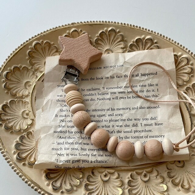 【ブラックフライデー限定】《店内商品2点以上購入で20%OFF》【レビュー特典付き】 おしゃぶりホルダー 【004】 トイホルダー 歯固め おしゃぶりクリップ ...