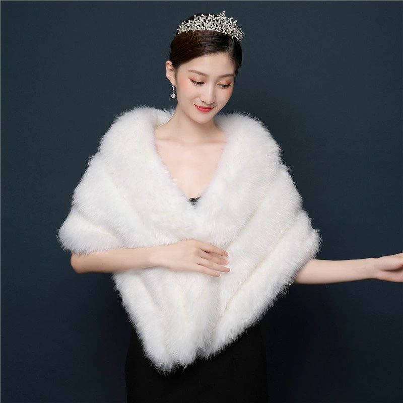 結婚式 ウエディングショール ショール ボレロ 肩掛け ストール 二次会 ケープ ファーショール 花嫁 ブライダル お呼ばれ レディース 秋冬 白
