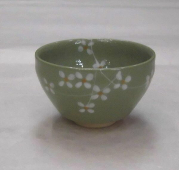 Rakuten - 小茶碗　草花　青磁