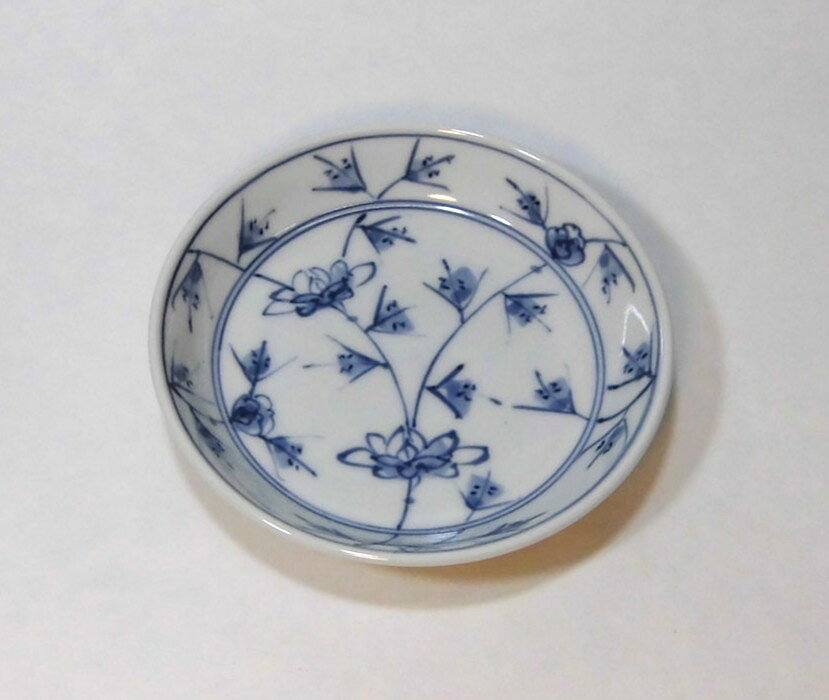Arita Ware - 青花　花唐草　渕上り4寸小皿　径12cm　s-30-031