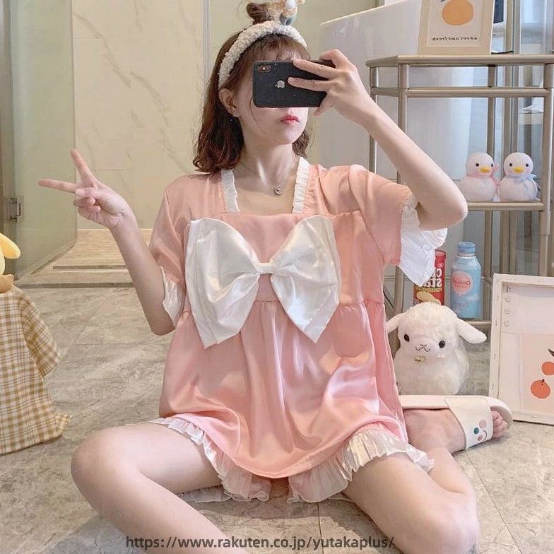 4color レディース ルームウェア 部屋着 寝巻 ナイトウェア パジャマ リラックスウェア ツーピースセット 2点セット 半袖トップス ショートパンツ ビッグリボン 裾フリル ウエストゴム スクエアネック 袖あり 半袖 大人カジュアル 無地