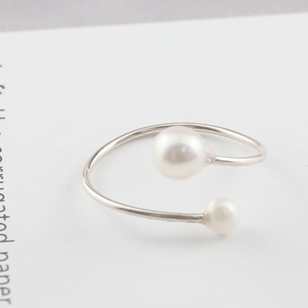 10金 リング ファランジリング ホワイトゴールドk10 パール ミディリング 関節リング 指輪 地金リング ピンキーリング 重ね付けリング 華奢リング 細め 細身 極細 アクセサリー レディース 笑顔になるジュエリー お守り 大きいサイズ対応 人気 おしゃれ 大人 普段使い