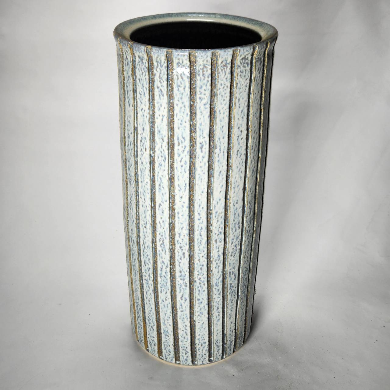 【傘立 陶器】ブルーストライプ傘立　（信楽焼き・陶器・傘立て ・梅雨・玄関・収納・和風・おしゃれ・日本製）