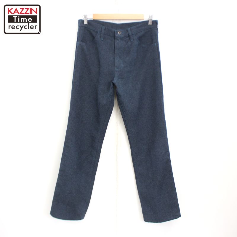 00s ラングラー Wrangler ランチャーパンツ スラックスパンツ 古着 ★ メンズ XLサイズ相当 ビッグサイズ オーバーサイズ ブルーCondition 状態コンディション追記※記載しきれない微細な汚れやダメージがある場合がございます。あくまで古着であるということを理解頂いたうえ、ご検討くださいませ。Detail 詳細年代2000年代 00s ブランドラングラー Wrangler 生産国メキシコ カラーブルー素材ポリエステルジッパーYKKSize サイズサイズ表記詳細32×30着用感メンズXLサイズ相当実寸ウエスト : 40cm(31インチ相当)わたり幅 : 29 cm股上 : 29cm股下 : 76cm（30インチ相当）裾幅 : 22 cm※丁寧に計測していますが若干の誤差はご了承下さい。※採寸は弊社独自の場所で計測しております。※特に着丈に関しましては、前身頃襟元よりの計測となっておりますのでご注意ください。 詳しくはサイズガイドをご覧ください。→→メンズ スラックスパンツの他の商品を見る→→ラングラーの他の商品を見る→→BIGサイズの他の商品を見る"