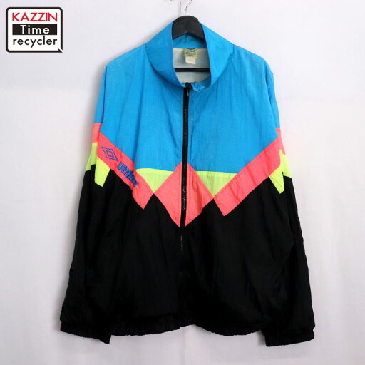 【中古】80s ヴィンテージ アンブロ UMBRO ナイロンジャケット 古着 メンズ 表記XLサイズ ブラック・ブルー 【中古】80s ヴィンテージ アンブロ UMBRO ナイロンジャケット 古着 メンズ 表記XLサイズ ブラック・ブルー