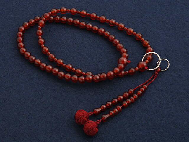 【ポイント10倍+クーポン】【数珠袋付き】 数珠 念珠 『送料無料 浄土宗 瑪瑙（めのう） （女性向き） 【保証付き】』SW-013 正式 本式 本連 二輪 二重 【最強翌日配送】 ( お葬式 葬儀 仏具 女性用 二連 お念珠 お数珠 葬式 葬儀 二連数珠 本式数珠 喪 珠数 )