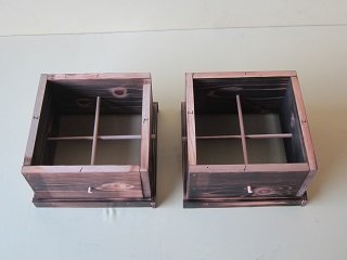 ・材質:杉 ・仕様:2個セット、落下しにくい丸棒10φ十字付