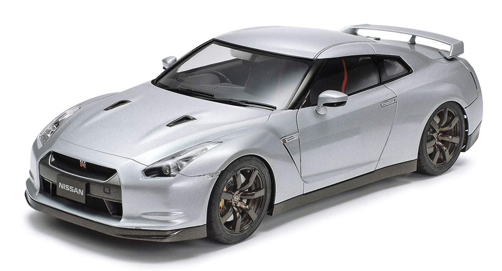 1/24 スポーツカーシリーズ No.300 ニッサン GT-R プラモデル 24300