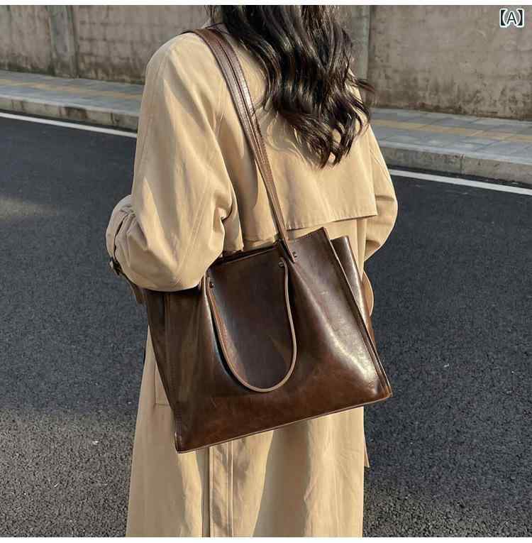 Rakuten - ショルダーバッグ レディース トートバッグ 大容量 肩掛けバッグ レザー調 通勤 通学 かばん 手提げバッグ 無地 シンプル 収納しやすい 持ち運び便利 カジュアル バッグ 鞄 かばん