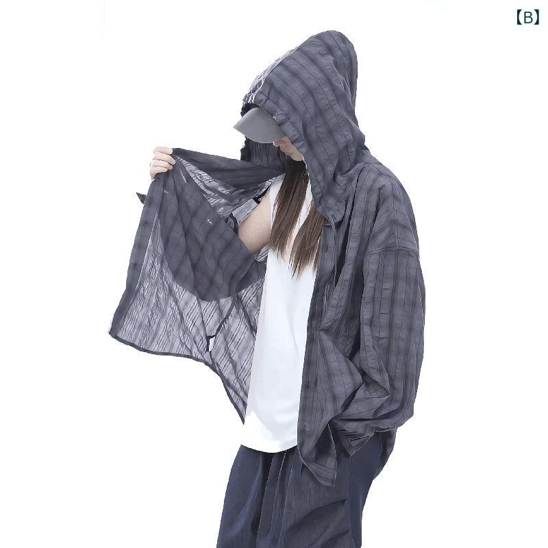 kbox楽天市場店のレディース シャツ 長袖 ラッシュガード 日焼け防止服 紫外線対策 UVカット 薄手 通気性 冷感素材 ゆったり オーバーサイズ フード付き 軽量 速乾 軽い 羽織り 日差し対策 涼しい 快適着心地 ジップアップ 暑さ対策｜アングル2