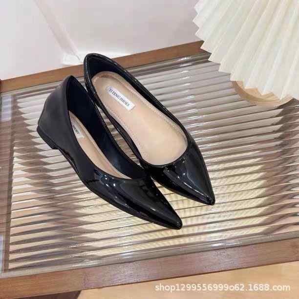 パンプス レディース インヒール ポインテッドトゥ フラットシューズ ぺたんこ靴 痛くない 通勤 オフィス 冠婚葬祭 シンプル 歩きやすい 疲れにくい 履きやすい 美脚 おしゃれ 春夏 ベージュ