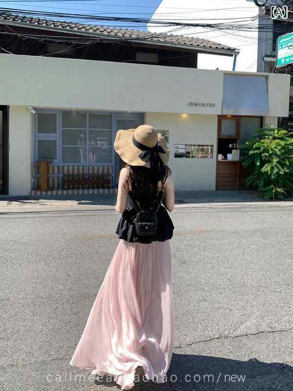 ロングスカート レディース サテン フレアスカート Aライン ウエストゴム 光沢感 マキシ丈 ロング丈 ボトムス 体型カバー 落ち感 シルエットが美しい 動きやすい お出かけ 通勤 オフィス コーデ