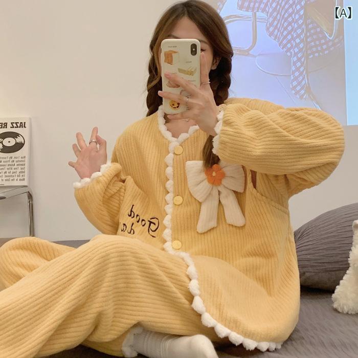樂天商城 - マタニティパジャマ レディース 授乳服 冬用 裏起毛 暖かい 長袖 前開き 産前産後 厚手 大きいサイズ 妊婦用 寝間着 ホームウェア 授乳しやすい 部屋着 秋冬用 ルームウェア 上下セット 防寒