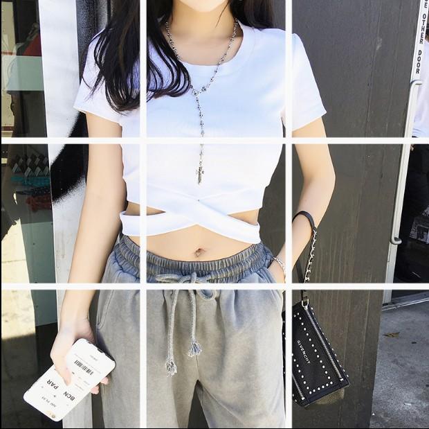 Tシャツ レディース ショート丈 クロップド丈 無地 半袖 トップス カットソー スリムフィット タイト シルエット コンパクト 通気性 伸縮性 動きやすい カジュアル スタイルアップ 夏服 ヘルシーコーデ