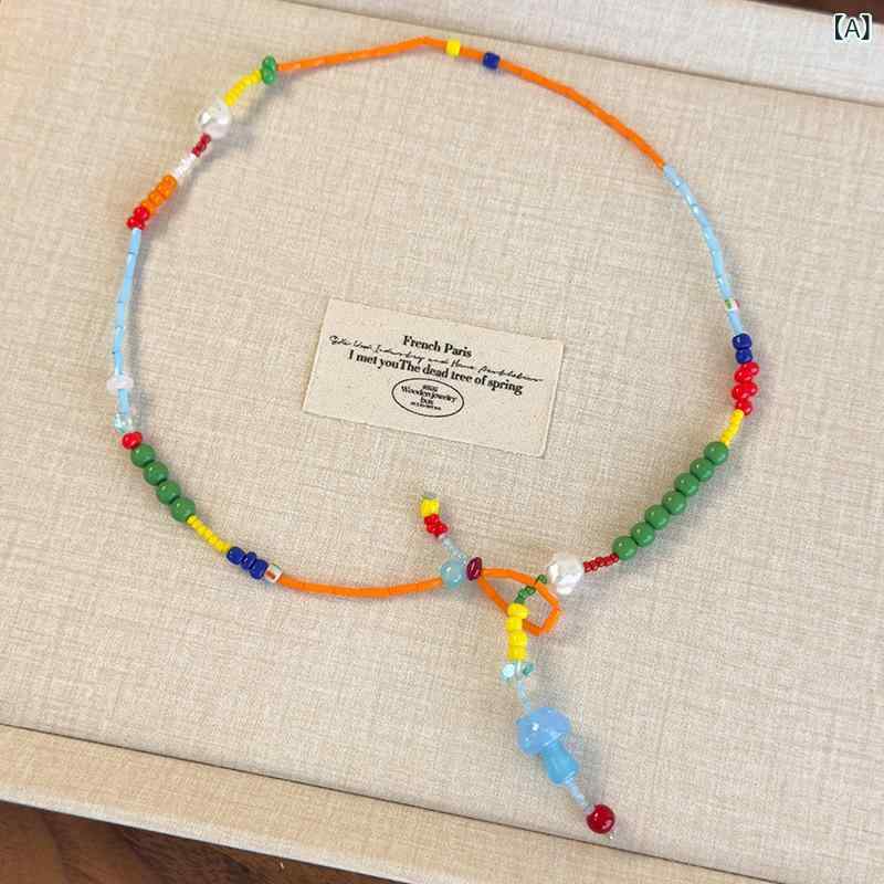 ネックレス レディース 花モチーフ 星モチーフ ビーズ ビーズネックレス カラフル かわいい 個性派 アクセサリー ショートネックレス 首元華やか 鎖骨見せ デイリー使い カジュアル おしゃれ プレゼント