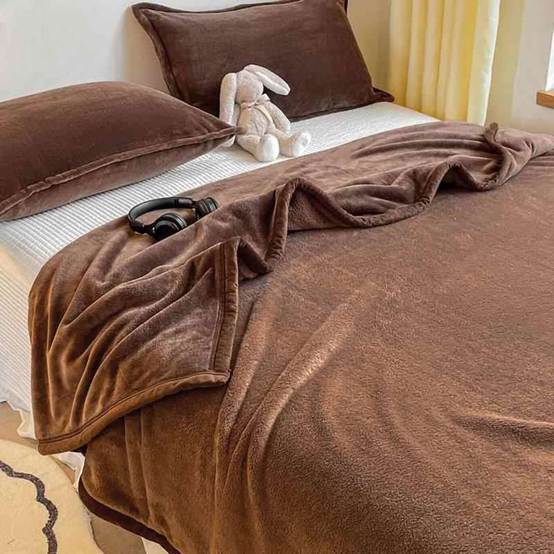 毛布 ポリエステルファイバー 柔らか 通年使用 快適 キルトケット 大きめ 掛け布団 A150x200cm 両面使..