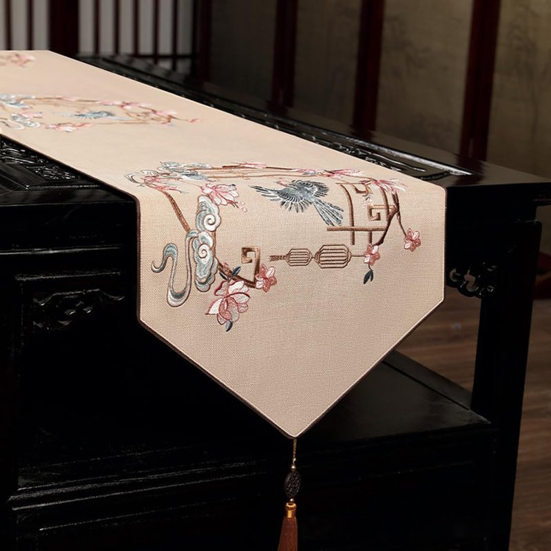 テーブルランナー おしゃれ 食卓ランナー エレガント テーブルフラグ 防汚 テーブルセンター 滑り止め 食卓カバー お家用 レストラン ホテル用品 民宿 結婚式装飾 パーティー シンプル 耐熱 洗える