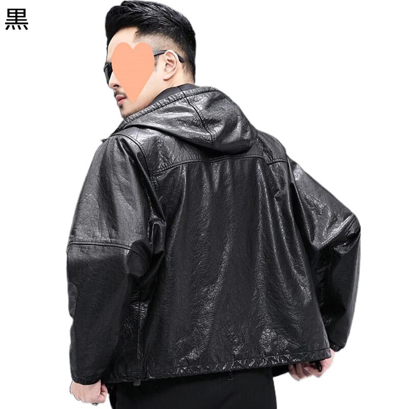 　　　 ◆◇◆人気の秘密◆◇◆ 【PUレザー】定番デザインの大きいサイズブルゾン、素材は柔らかな質感のレザーを使用しています、PUレザーにポリウレタンコーティングを施すことで、本革のようなオイリーでしっとりとしたリアルな質感を再現しています。 【防風・防寒対策】さらっとした生地感で着心地も抜群のPUレザージャケット。軽さを追求した素材なので、防寒性・防風性を保ちつつ気候が変わりやすい春や秋など肌寒い季節に最適な薄手のジャケットです。 【デザイン性】サイドのポケットがアシンメトリーでお洒落で実用的なディテール。ブラックのファスナーにすることでデザイン性が高く、落ち着き感のあるライダースジャケットに仕上がりました。 【スタンドカラー】襟・袖口・裾はリブ仕様で、動きやすい、風や冷気の侵入を防ぐことができます。ジッパーを上げて、襟ベルトを留めてから、スタンドカラーをよりよく見せてくれます。そして、ミリタリーテイスト溢れるエポーレット付きなので、シルエットがさらに立体的に、男性のカッコイイ雰囲気を演出してくれます。 【幅広い用途】風を通さないので、春先や秋口に防寒着としてもお使いいただけます。ウオーキング、登山、釣り 、キャンプ、通勤などの幅広いなどのシーンで利用することができます。機能性にもしっかりこだ わった一枚に仕上げています 　　　◆◇◆注意事項◆◇◆ご覧のモニターの環境、撮影環境により実物と色味が異なって見える場合がございます。湿った状態で他のものと擦り合わせると色が移る恐れがあります。濃色品の洗濯時は、白色、淡色と分けて洗ってください。説明 。?。・゜?゜・。?〜GUREITOJPへようこそ〜?。・゜?゜・。?。 商品の仕様 ?「メイン素材」 PUレザー ?「適用性別」 メンズ ?「適用季節」 春/秋/冬 ?サイズ(cm)： 目安なサイズは画像までご参考ください。 注意事項 ?1.ゆったりした服が好きなら、もっと大きいサイズを適切に選んでください。 ?2.サイズチャートのデータは参考値であり、採寸方法が手作り測量しましたので、1-3cm誤差がある場合がございます。予めご了承ください。 ?3.ボディタイプや着付け習慣が違うから、推奨される身長と体重は参考だけにしてください。 ?4.カラーの色味については角度や照明の影響により色合い(機種によって画面の明暗度・解像度等)が都合上、実物と異なる場合がございますので予めご了承下さい。 ?5.発送上の状態によって商品がシワになる場合がございます。予めご了承くださいません。 ?6.撮影シーンの光、モニターの明るさなどの場合によって、少々色味は写真と異なる所がありますのでご了承ください。