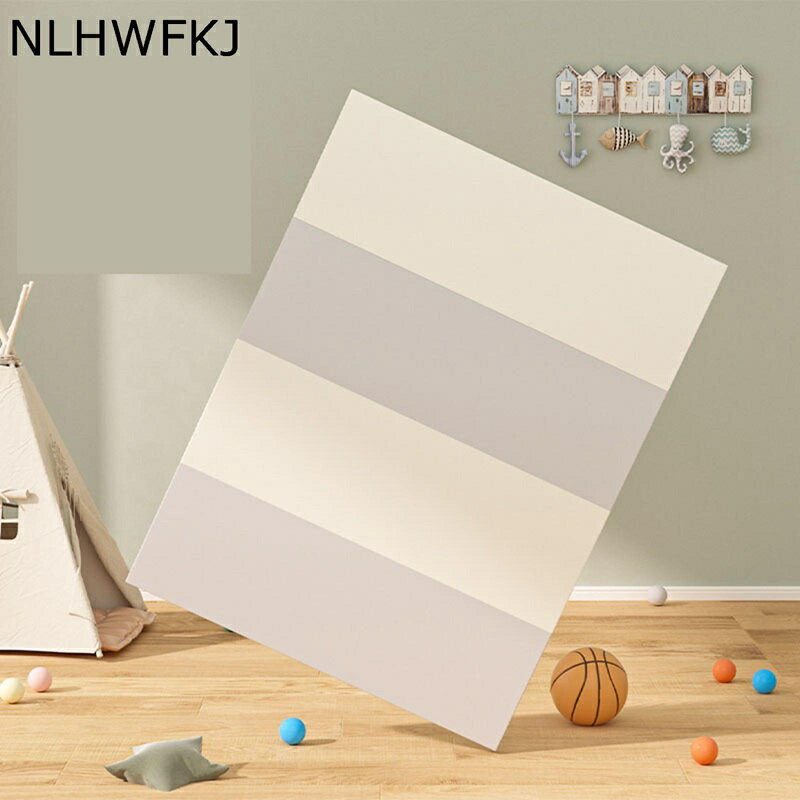 プレイマット ベビーマット 赤ちゃん 子ども適用 厚手 折りたたみ パッチワーク ベビープレイマット 静音性 撥水加工 清潔便利 ヨガマットとして 衝撃吸収 収納便利 保育園 子供部屋 リビング