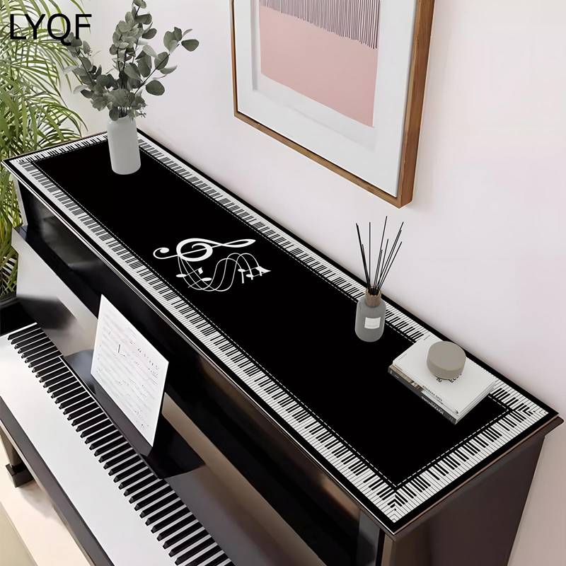 　　　 ◆◇◆人気の秘密◆◇◆ 大切なピアノをほこりや傷から守るアップライトピアノ用のカバーです。電子ピアノ、キーボード、アップライトピアノなどの楽器にはもちろん、ローボード、下駄箱のカバーとしても使えます。 ポリエステル生地「耐久性があってしわになりにくいので、長くお使いいただけます。どんな部屋にもマッチします〜ピアノも美しいドレスに着替えましょう」 上品な刺繍を贅沢にあしらい、独特の外観、厚地でしわになりにくてよい懸垂感を持つ。大切なピアノの保護をしつつ、お部屋のアクセントにもなる素敵なアイテムです。 大切なピアノの保護をしつつ、お部屋のアクセントにもなる素敵なアイテムです。また、ギフト/贈答品/プレゼントにもおススメです。 可愛くて、独特の外観、柔軟、豊満な風合い肌触り、厚地でしわになりにくてよい懸垂感を持つ。美しいデザイン、ピアノを高貴でユニークなものにする、ピアノを弾く、愛する人、親戚や友人が絶妙なギフトのアイデアを提供します。 　　　◆◇◆注意事項◆◇◆ご覧のモニターの環境、撮影環境により実物と色味が異なって見える場合がございます。湿った状態で他のものと擦り合わせると色が移る恐れがあります。濃色品の洗濯時は、白色、淡色と分けて洗ってください。説明 1. 軽量で小型、持ち運びに便利、お手入れも簡単です。 2. クラシックな美しい外観で、ピアノの装飾としても使用できます。 3. カーテンのようなデザインで、ピアノを弾くときにカバーを外す必要がありません。 4. 柔らかい素材はピアノを傷やほこりから完全に保護し、暗い色は汚れを簡単に表示しません。 5. 耐久性があり、滑らかで、通気性があり、柔らかく使用できる高品質の素材でできています。 【ご注意】 1. 人工測定方法を採用したため、サイズが少しの誤差があります。ご了承ください。 2. 照明効果、ディスプレイの明るさなどの原因によって、画像と実際の色は違いがあるかもしれません、ご注意ください。 3. 折り畳みでのお届けです。開梱時は折りジワがございますが製品不良ではございません。時間の経過により徐々に薄れていきます。