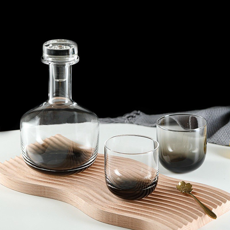 和酒徳利セット 手作り ストライプ ウイスキーグラス 酒器セット おちょこ 酒盃 おちょこ ぐい呑 グラス 猪口 ワイングラス 酒水差し 保温保冷 酒器 シンプル 北欧風 サワー バー ジュース 徳利*1＋酒盃*2