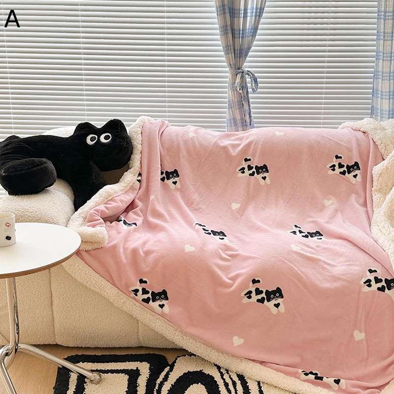 ブランケット 毛布 フランネル 肌布団 掛けふとん 姫系 可愛い 苺 花 動物柄 ロリータ風 少女 ハート 子供 シングル ダブル フワフワ 軽量 通気速乾 防ダニ 毛玉なし 白 ピンク ブルー