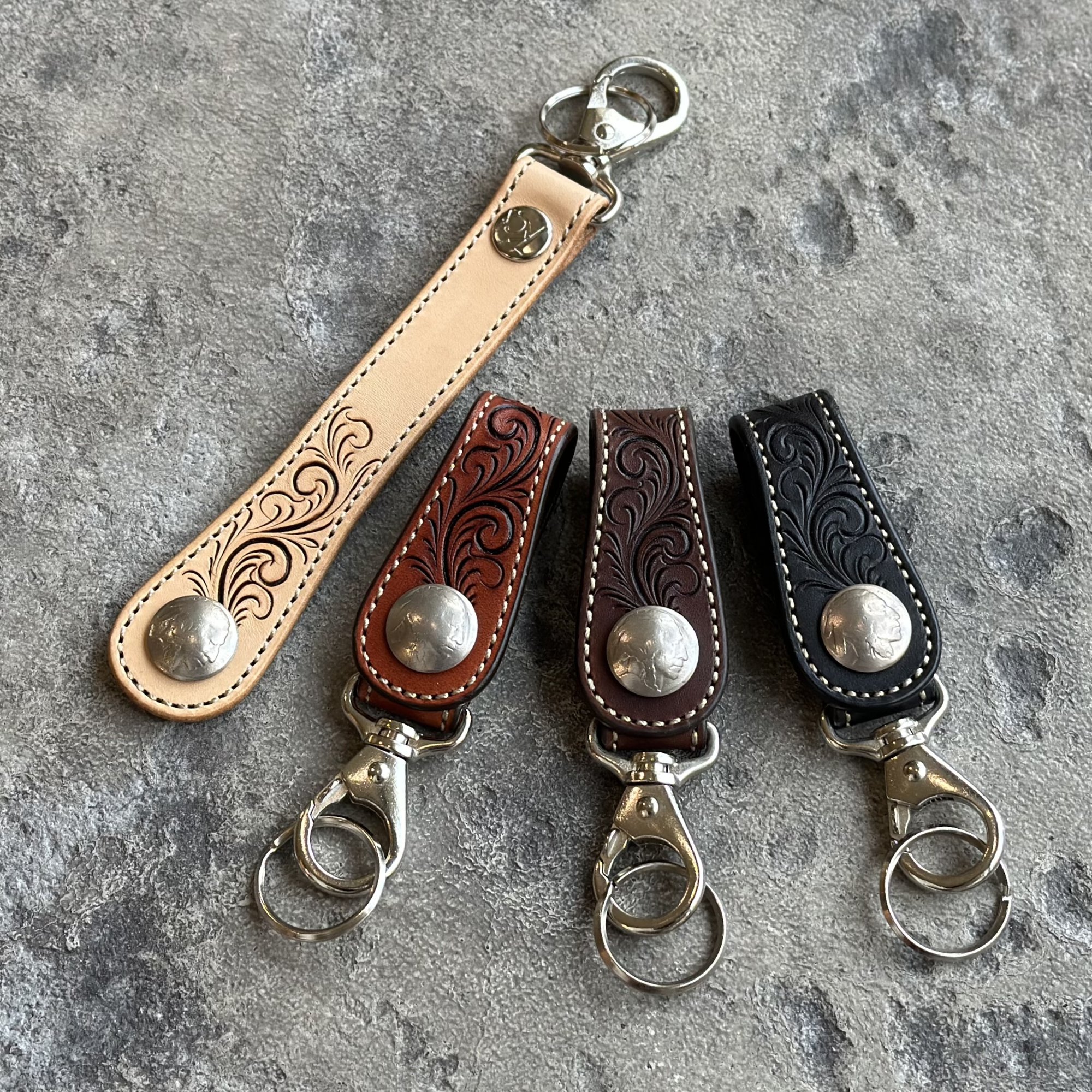 樂天商城 - 【KC,s】ケーシーズ キーリング チーフ フリーカット KPK506 キーホルダー レザー 本革 鍵 コンチョ メンズ レディース アメカジ 無地 おしゃれ ブランド 日本製 ナスカン ワンタッチ