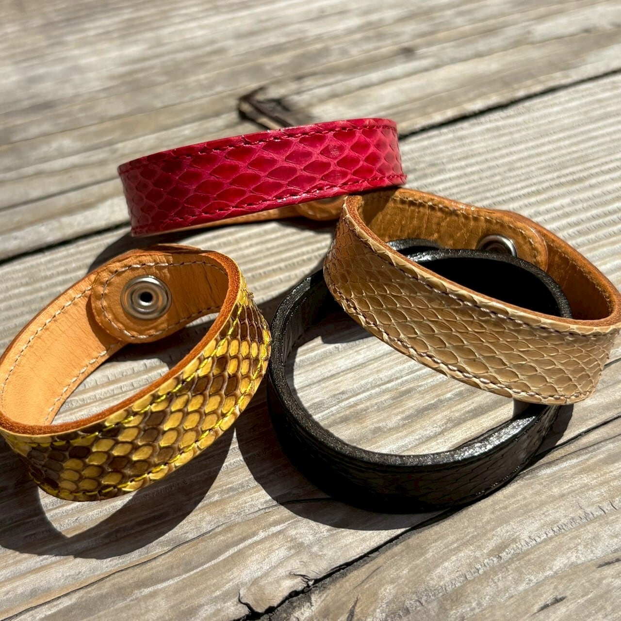 【KC,s】ブレスレット ホック パイソン 蛇革 本革 牛革 アメカジ バングル ブランド かっこいい 日本製..