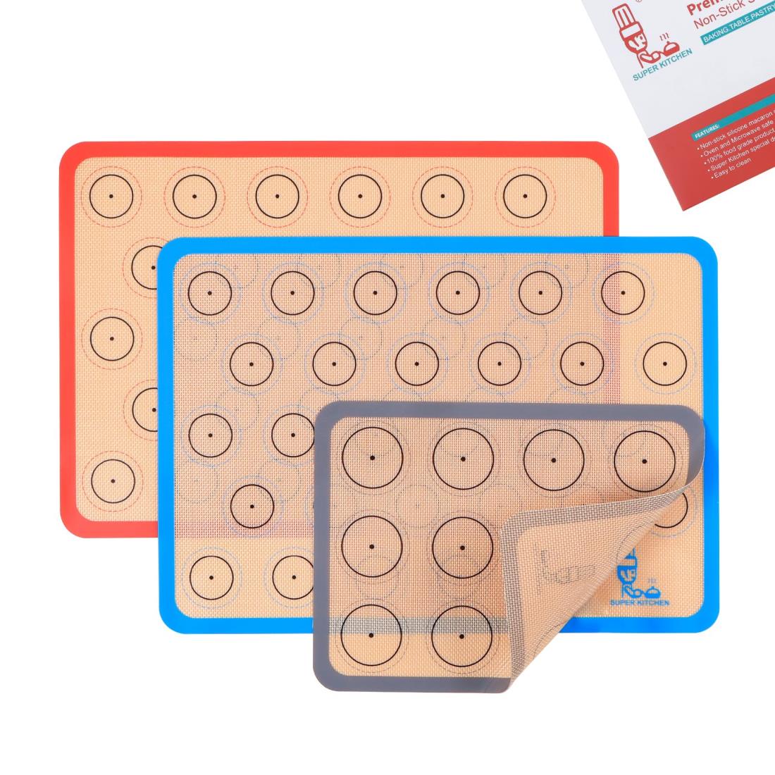 SUPER KITCHENマカロン お菓子シートクッキングマット 3枚セット 食品級シシリコン 製菓マット キッチン パン/ビスケット/ピザ ベーキングマット オーブン 電子レンジ 対応 耐熱 プレースマット (レッド青グレー, 42x29.5cm、29.2×21.6cm)