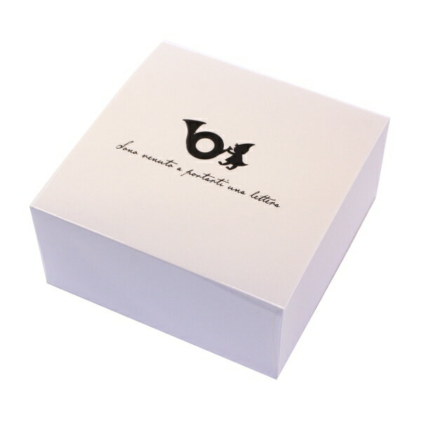 エトランジェディコスタリカの後継品、大きめのサイズの正方形のブロックメモです。大容量の500シート入りで、簡単に1枚ずつちぎれます。サイズ：縦=100mm　横=100mm　厚さ=50mm表紙仕様：縦開き商品色傾向：白 表紙パターン：無地商品番号167430商品名ブロックメモ【ホワイト】卓上メモJAN4571471193875メーカーガルフストリームメーカー品番BLK-A-01色違い・柄違いの商品⇒ 色違い・柄違いの商品をすべて確認する600000025246: