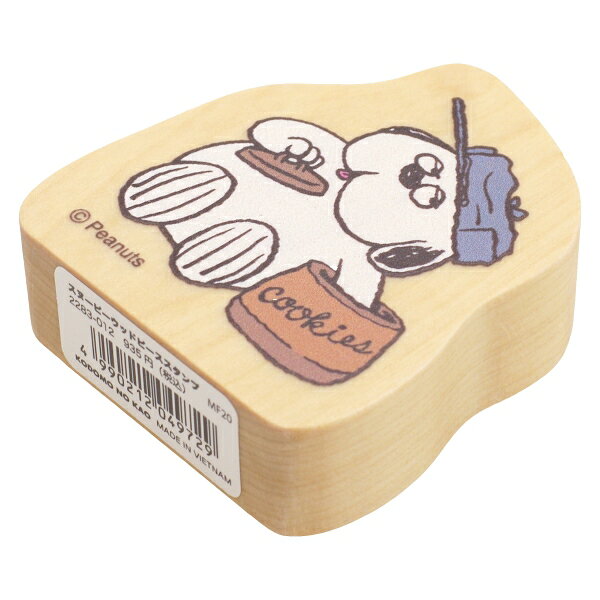 様々なポーズをした、スヌーピーや兄弟たちが印面にデザインされた木製のスタンプです。ダイカット型で表面の印刷もカラフルなので、雑貨として飾ることもできます。素材・ホルダー:木製 ・印面:ラバー ・クッション:ウレタンサイズ：縦=52mm　横=48mm　厚さ=20mm商品色傾向：ベージュ イラスト表紙パターン：キャラクターキャラクター名：スヌーピー・シリーズ商品番号170054商品名スヌーピー ウッドピーススタンプ ゴム印 スタンプ【L】かわいいJAN4990212049729メーカーこどものかおメーカー品番2283-012色違い・柄違いの商品⇒ 色違い・柄違いの商品をすべて確認する【こどものかお】スヌーピー ウッドピーススタンプを確認する600000025775: 200000005177: